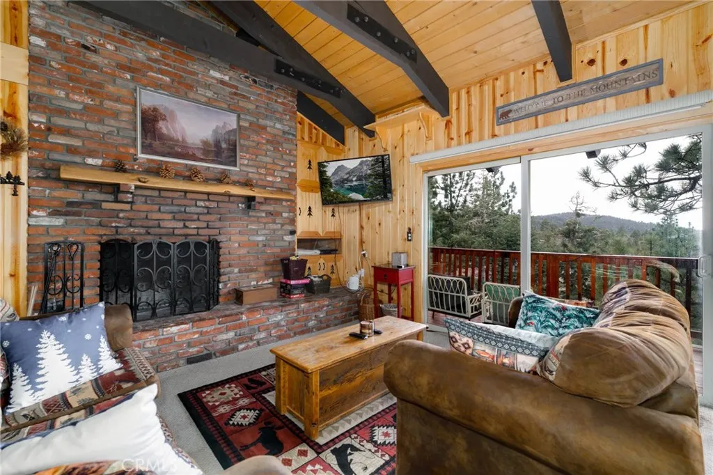 Additional image 15 of 43897 Yosemite Drive, Big Bear Lake, CA 92315