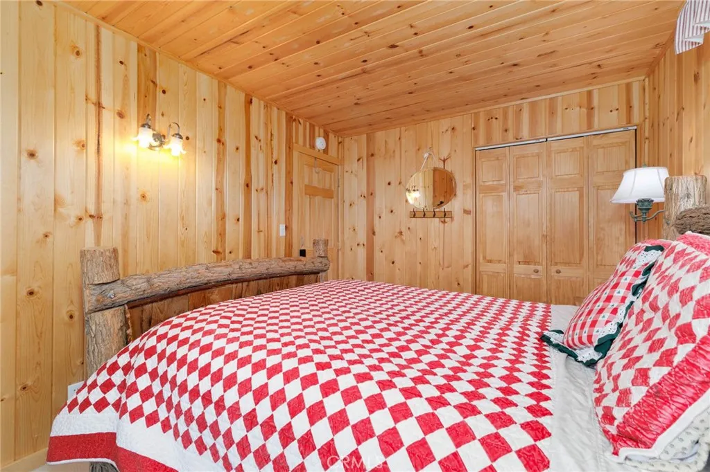 Additional image 77 of 43897 Yosemite Drive, Big Bear Lake, CA 92315