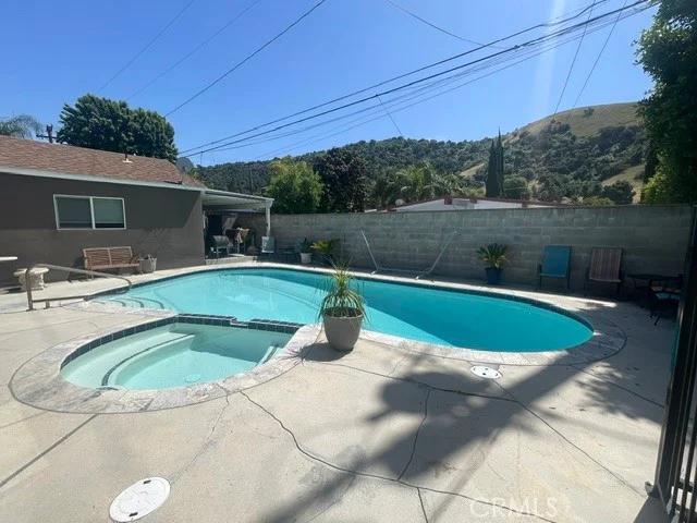 1908 Grier St, Pomona, CA 91766 photo 2