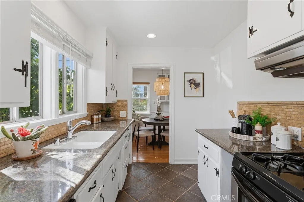 Additional image 16 of 14335 Magnolia Bl, Sherman Oaks, CA 91423