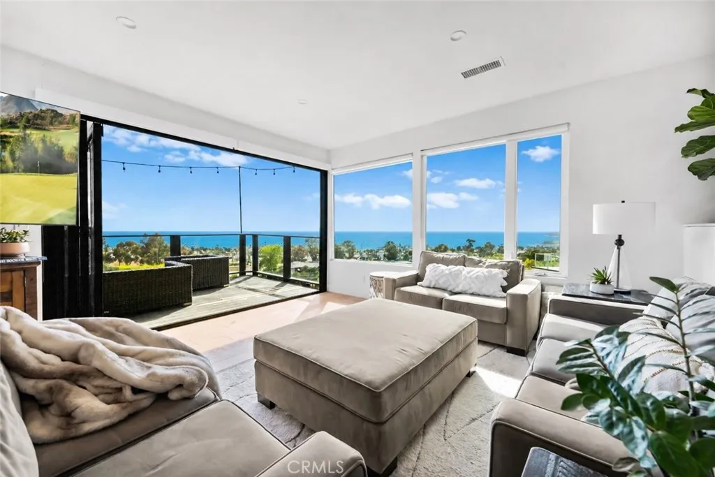 111 Avenida Patero De Oro, San Clemente, CA 92672