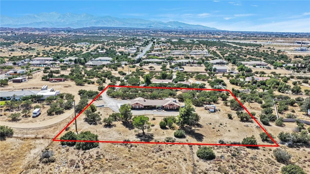 11778 Buffalo Rd, Hesperia, CA 92344