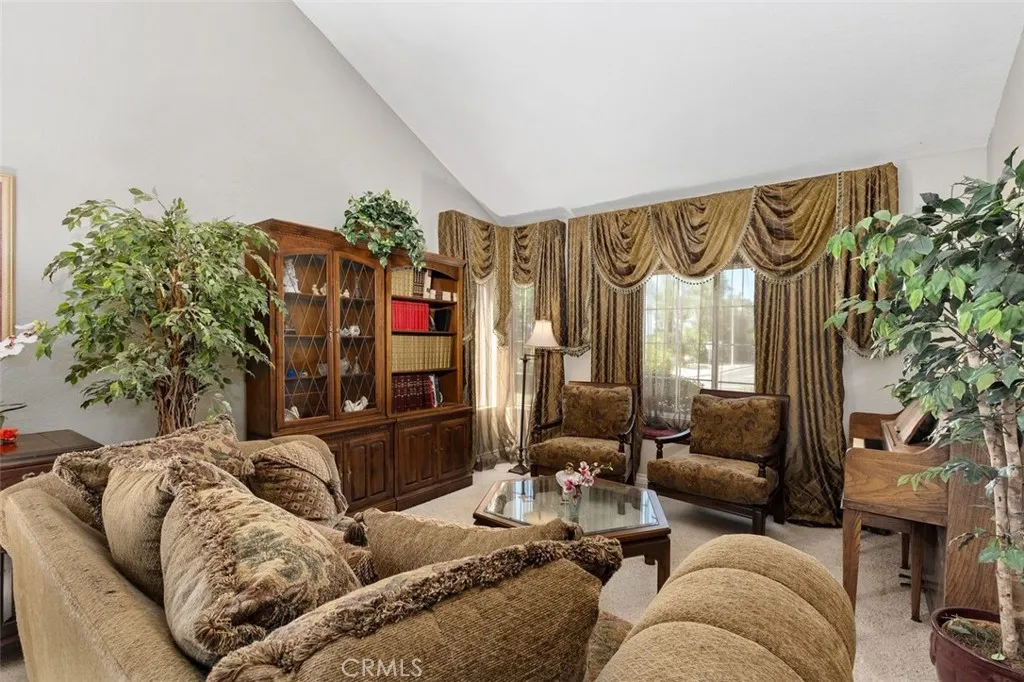 Additional image 65 of 305 Mission Grove Pkwy N, Riverside, CA 92506