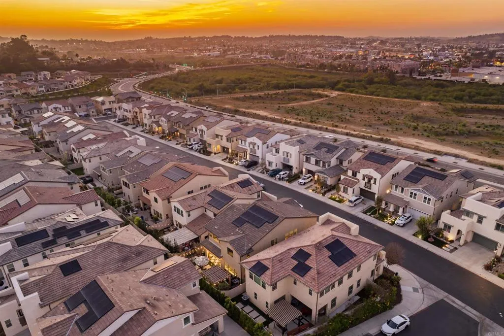 Additional image 97 of 587 Gateway Lane, San Marcos, CA 92078