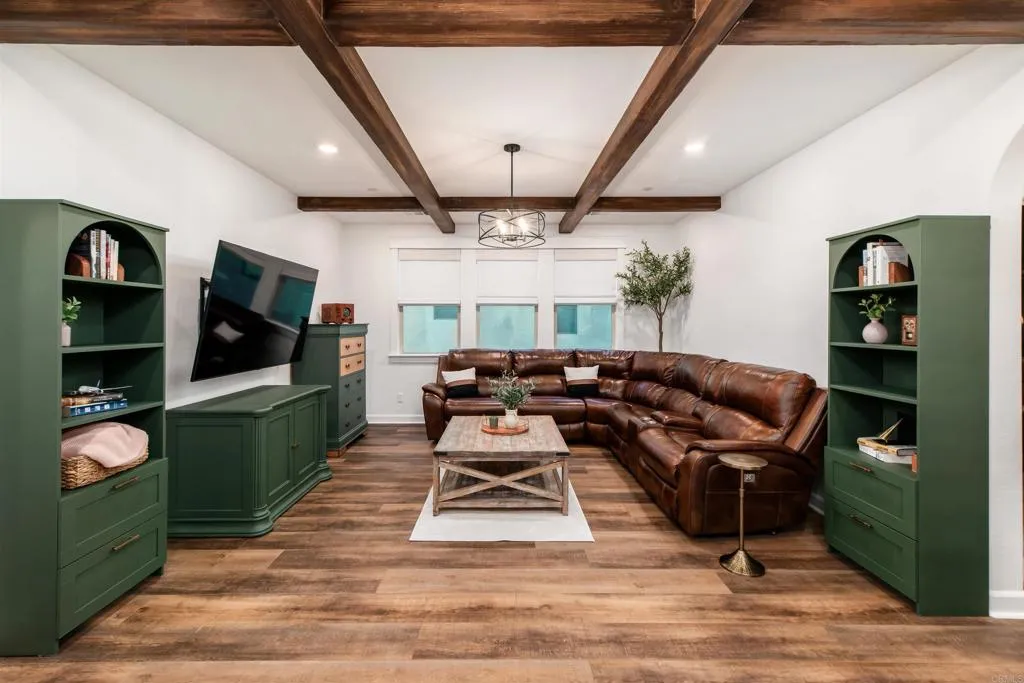 Additional image 75 of 587 Gateway Lane, San Marcos, CA 92078