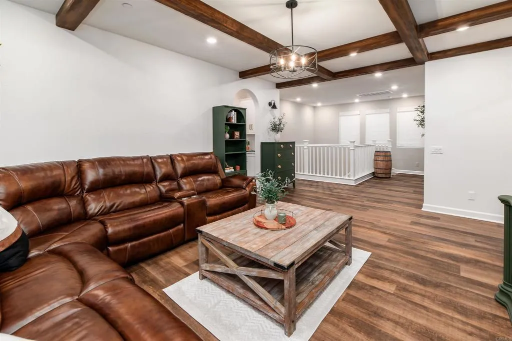 Additional image 76 of 587 Gateway Lane, San Marcos, CA 92078