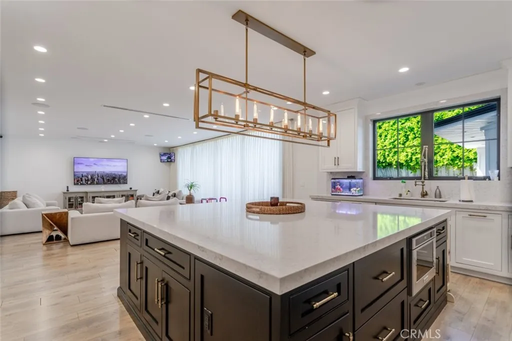 Additional image 78 of 5949 Rhodes Avenue, Valley Village, CA 91607