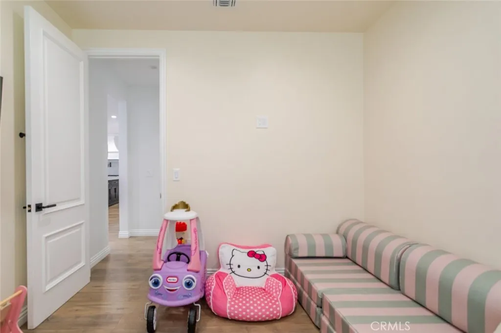 Additional image 82 of 5949 Rhodes Avenue, Valley Village, CA 91607