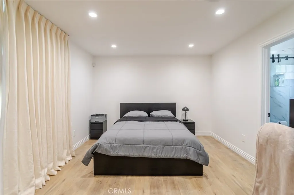 Additional image 84 of 5949 Rhodes Avenue, Valley Village, CA 91607