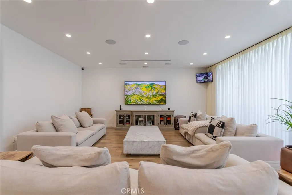 Additional image 14 of 5949 Rhodes Avenue, Valley Village, CA 91607