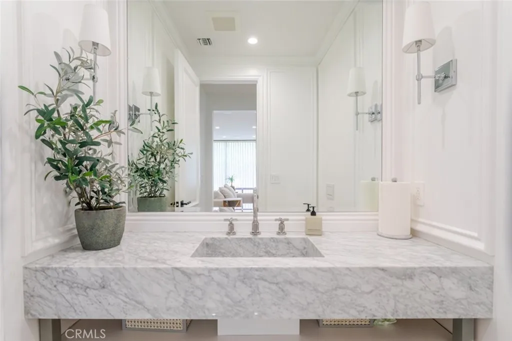 Additional image 96 of 5949 Rhodes Avenue, Valley Village, CA 91607