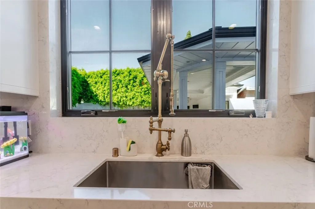 Additional image 79 of 5949 Rhodes Avenue, Valley Village, CA 91607