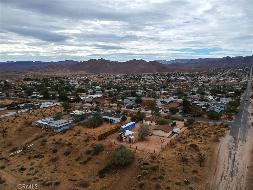 61726 Hilltop Dr, Joshua Tree, CA 92252