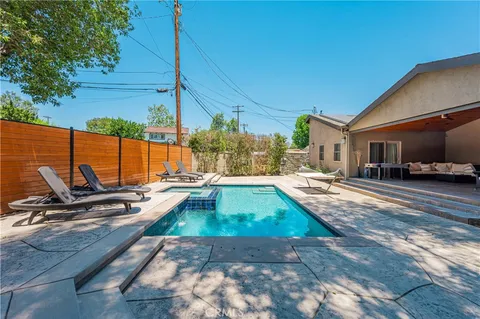 Property image for 5345 Fallbrook Avenue, Woodland Hills, CA 91367