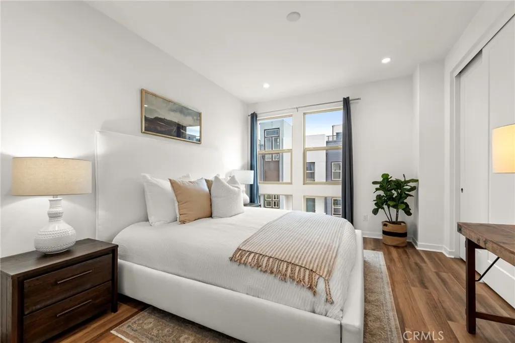 Additional image 23 of 210 Placemark, Irvine, CA 92614