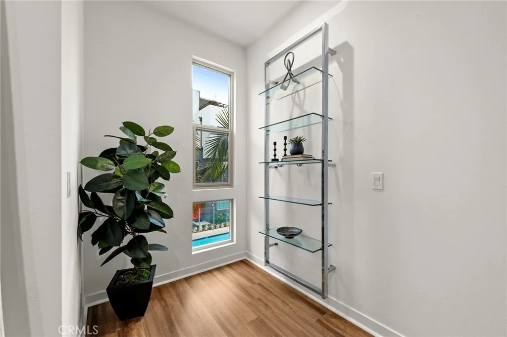 Additional image 18 of 210 Placemark, Irvine, CA 92614