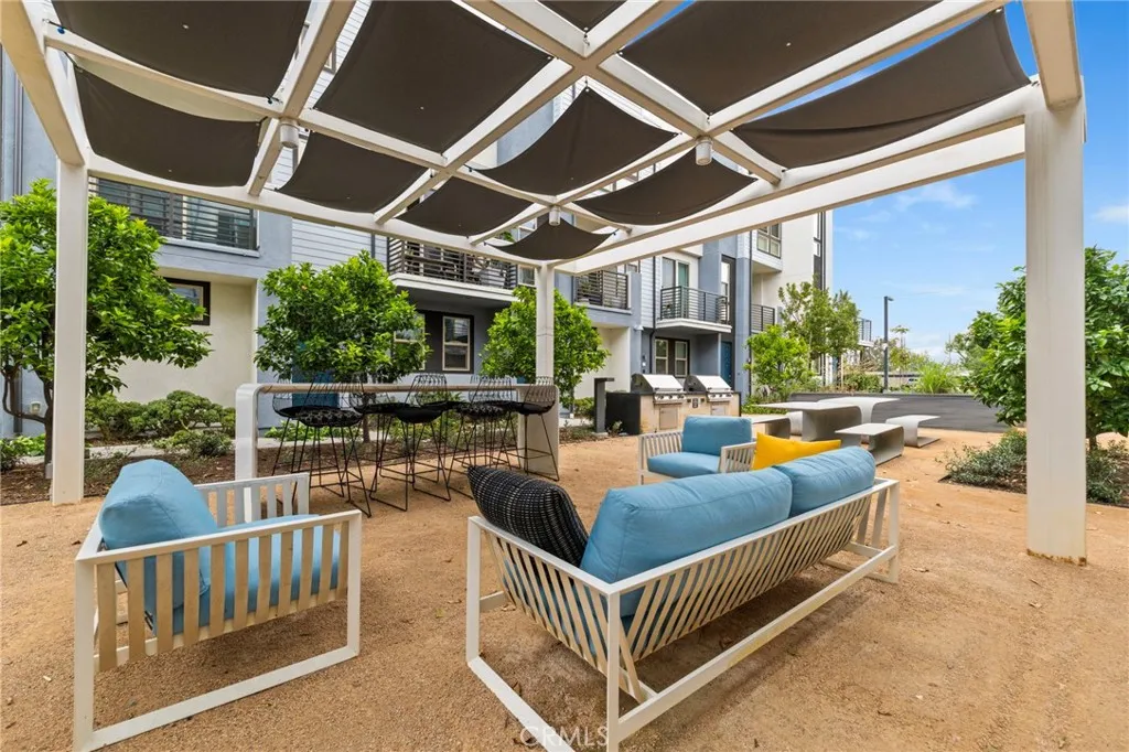 Additional image 40 of 210 Placemark, Irvine, CA 92614