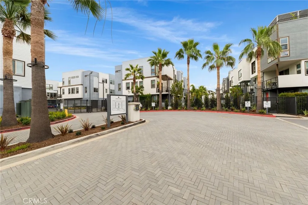 Additional image 50 of 210 Placemark, Irvine, CA 92614