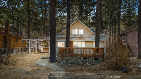 1329 Helen Street, Wrightwood, CA MLS: HD25025413