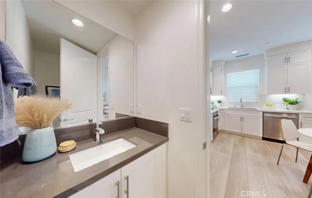 Additional image 15 of 17536 Cameron Lane Unit 105, Huntington Beach, CA 92647