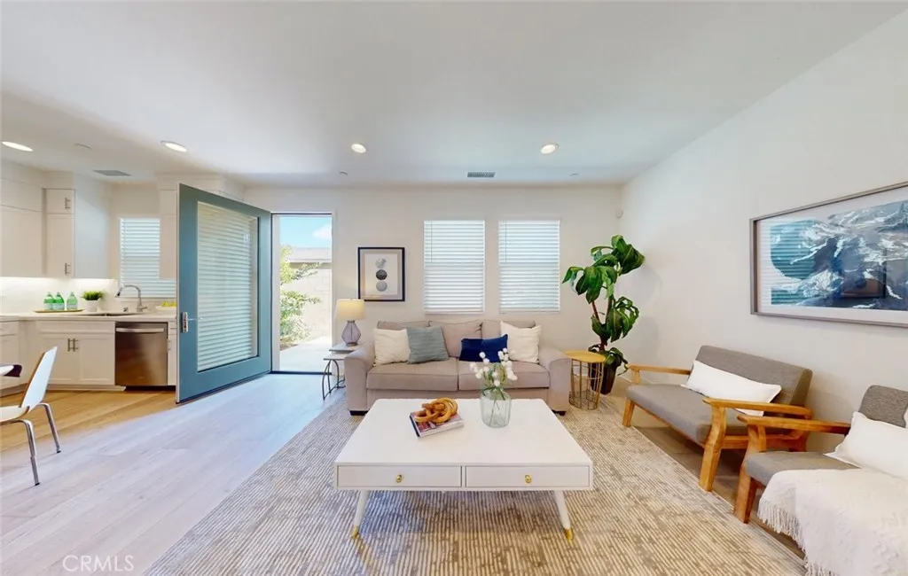Additional image 54 of 17536 Cameron Lane Unit 105, Huntington Beach, CA 92647