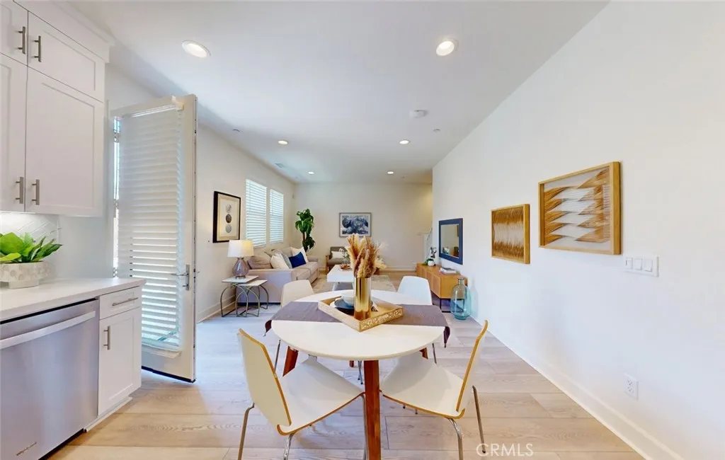 Additional image 13 of 17536 Cameron Lane Unit 105, Huntington Beach, CA 92647