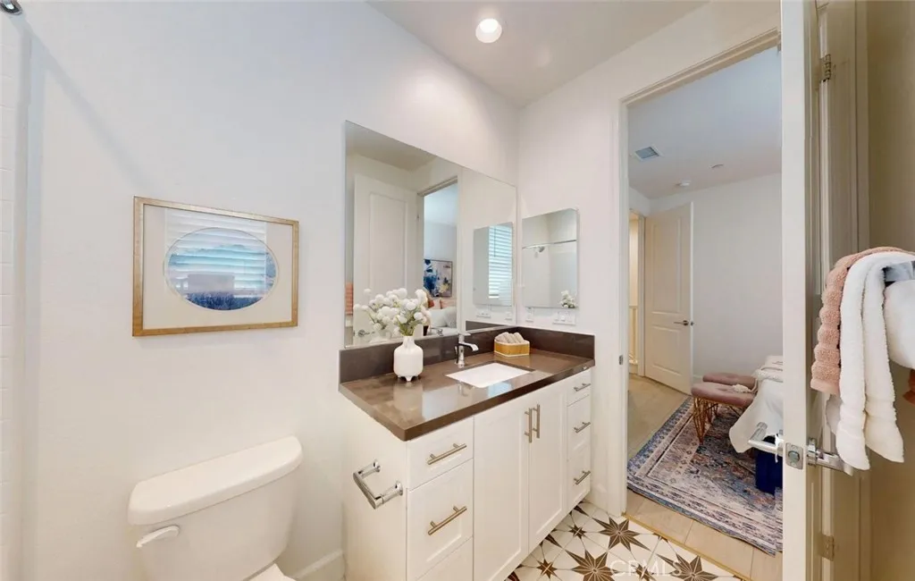 Additional image 25 of 17536 Cameron Lane Unit 105, Huntington Beach, CA 92647