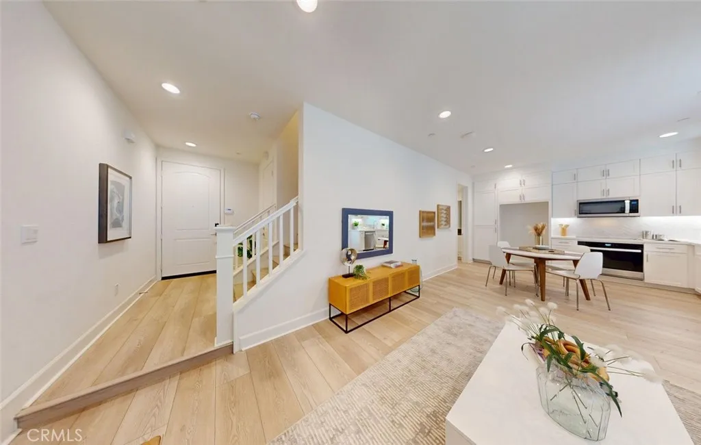 Additional image 4 of 17536 Cameron Lane Unit 105, Huntington Beach, CA 92647