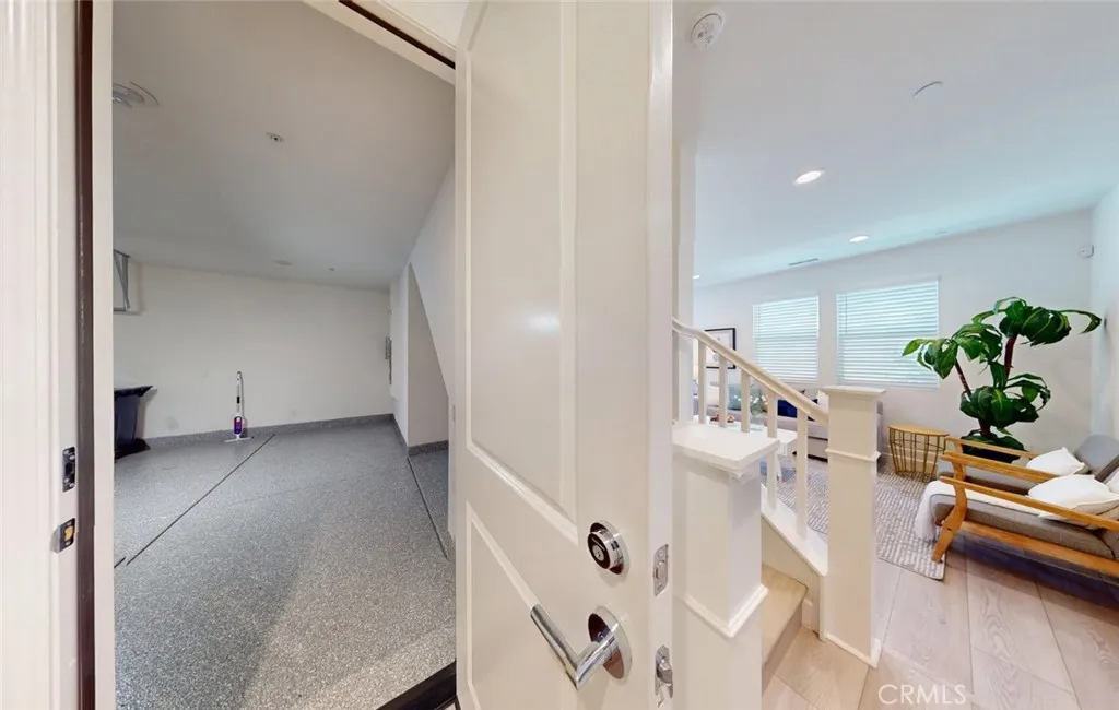 Additional image 38 of 17536 Cameron Lane Unit 105, Huntington Beach, CA 92647