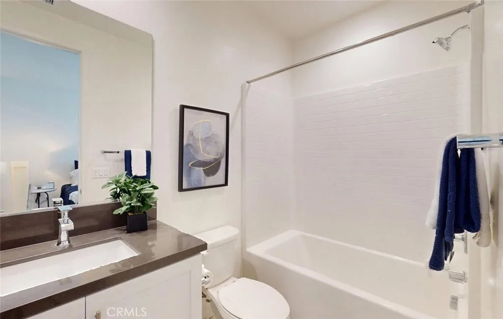 Additional image 77 of 17536 Cameron Lane Unit 105, Huntington Beach, CA 92647