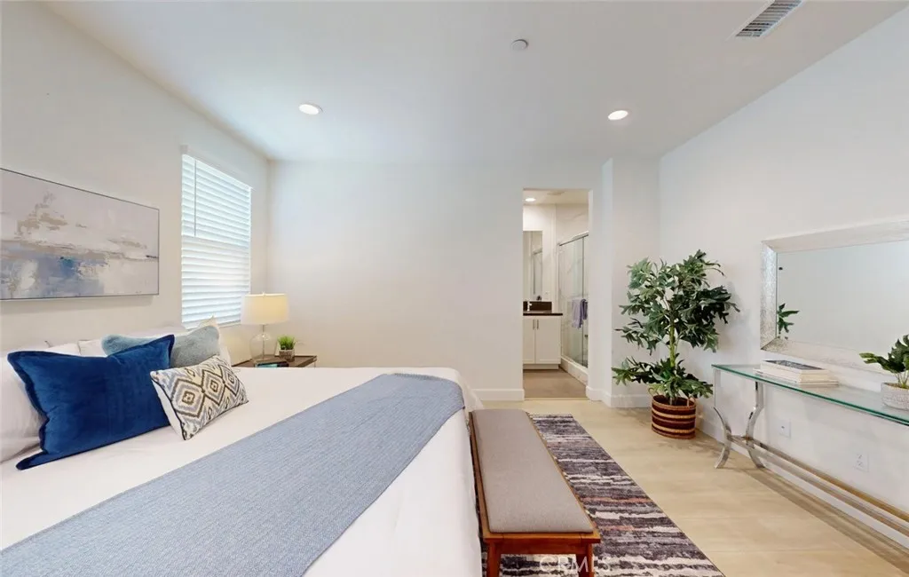 Additional image 35 of 17536 Cameron Lane Unit 105, Huntington Beach, CA 92647