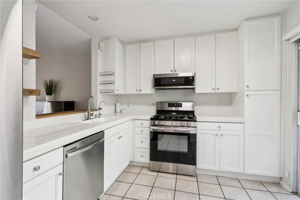 Additional image 15 of 15786 Midwood Drive Unit 4, Granada Hills, CA 91344