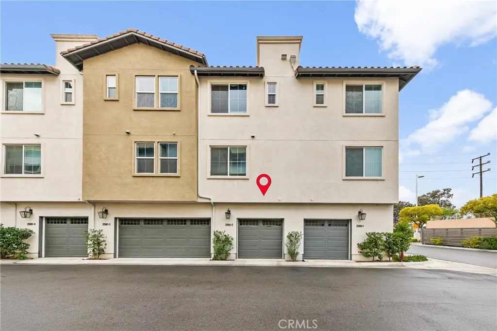 Additional image 54 of 2560 Valentina Way Unit 2, Commerce, CA 90040