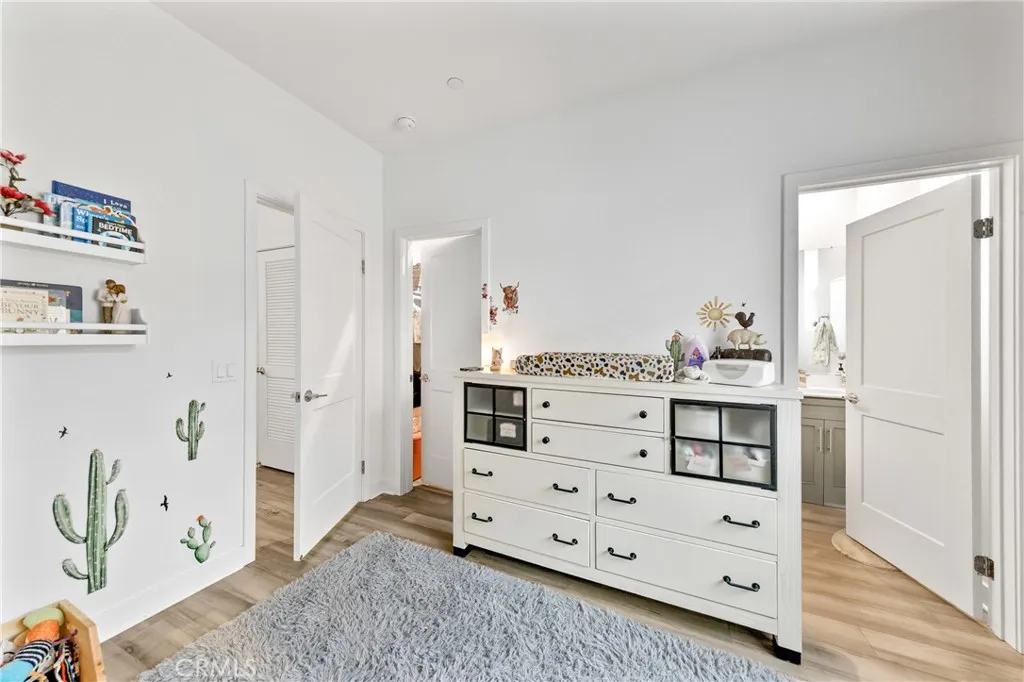 Additional image 17 of 2560 Valentina Way Unit 2, Commerce, CA 90040