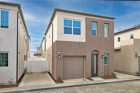2424 E Encanto Paseo, Ontario, CA MLS: PW25056290