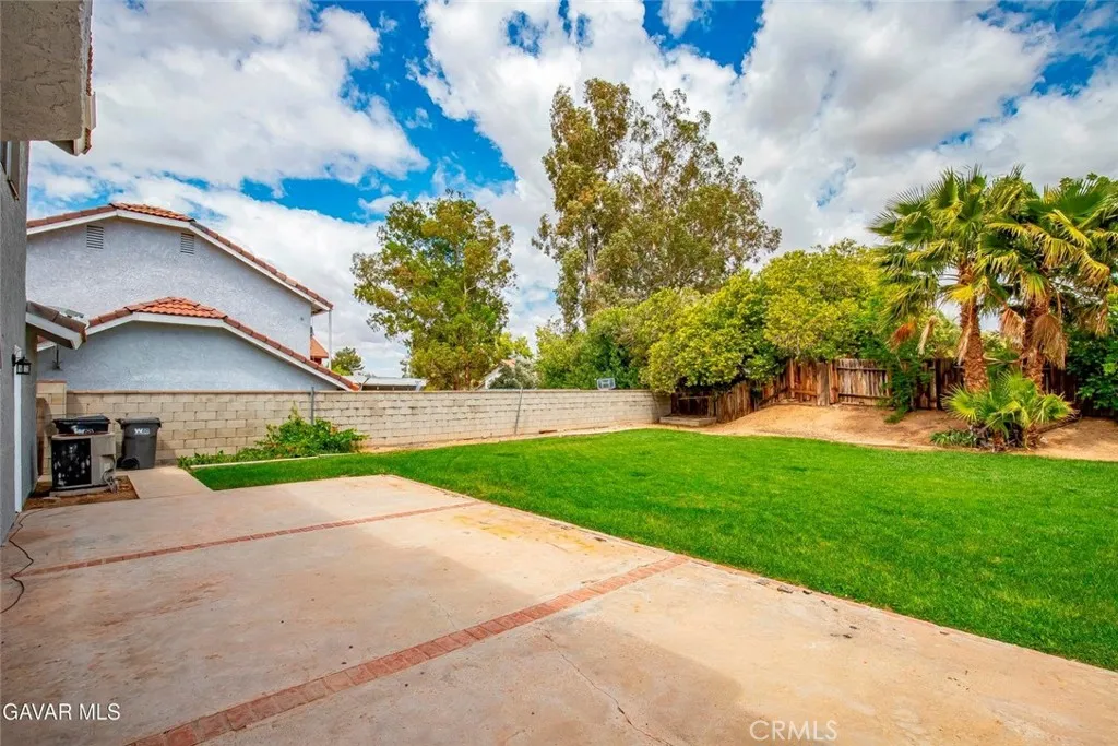 Additional image 24 of 37450 Yorkshire Dr, Palmdale, CA 93550