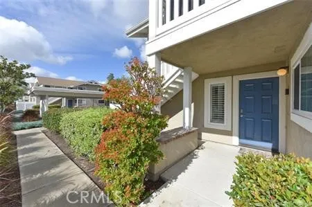 15 Tarocco, Irvine, CA 92618