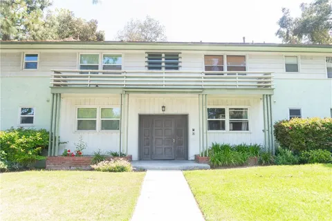 3610 Kalsman Drive Unit 2, Los Angeles, CA MLS: MB25083129