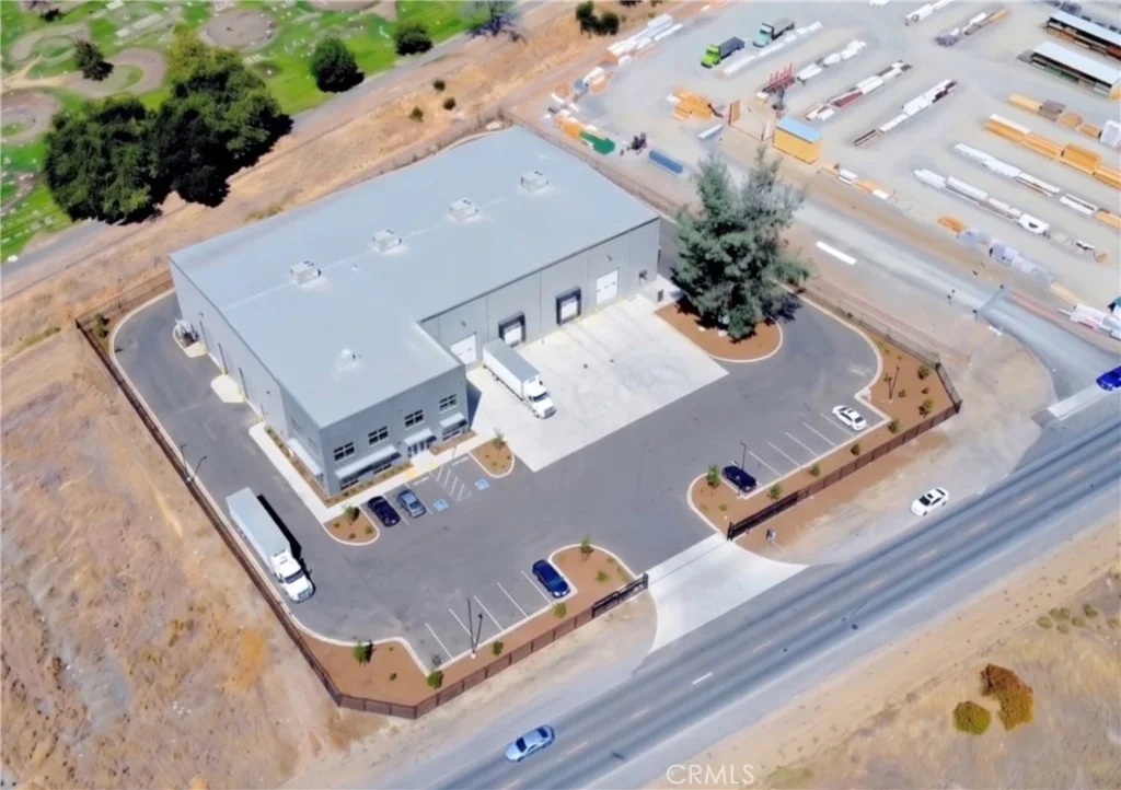 7th, Oroville, CA 95965 photo 2