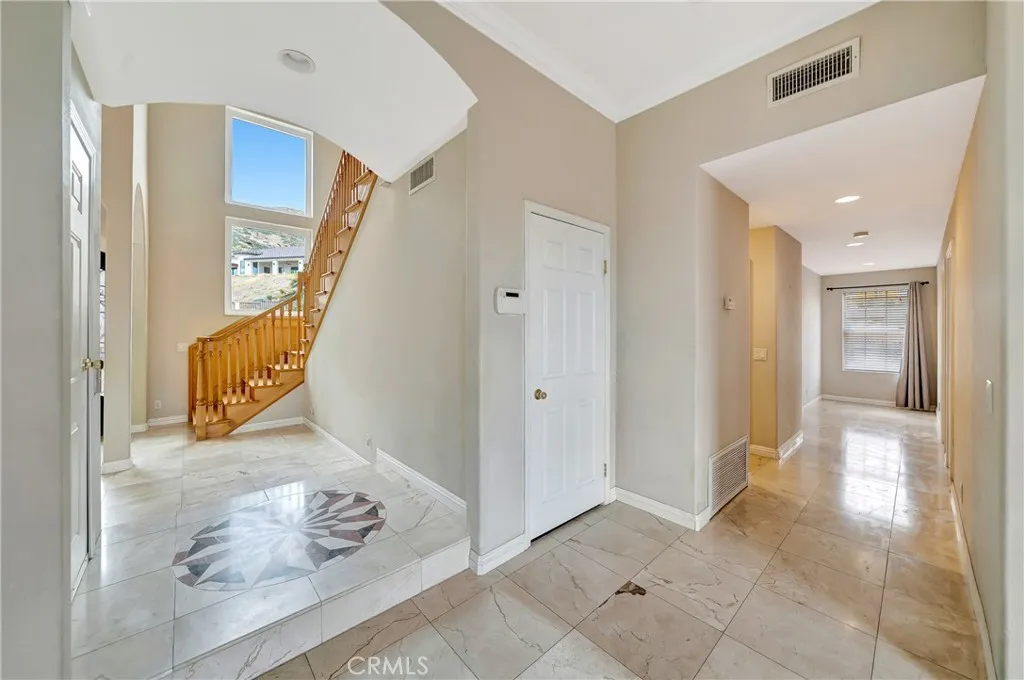 Additional image 128 of 345 Lakeview Dr, Palmdale, CA 93551