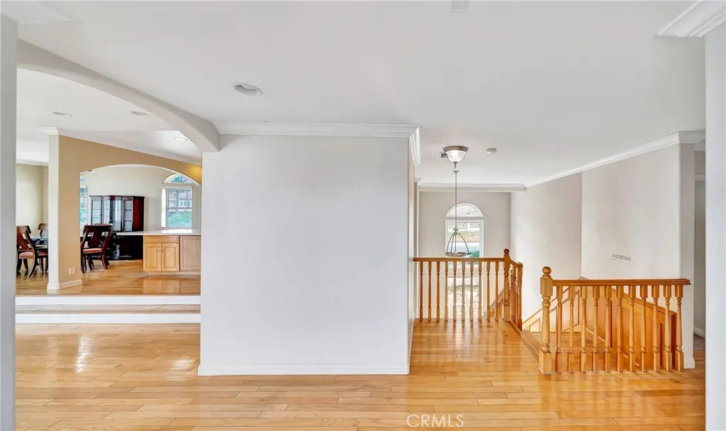 Additional image 112 of 345 Lakeview Dr, Palmdale, CA 93551