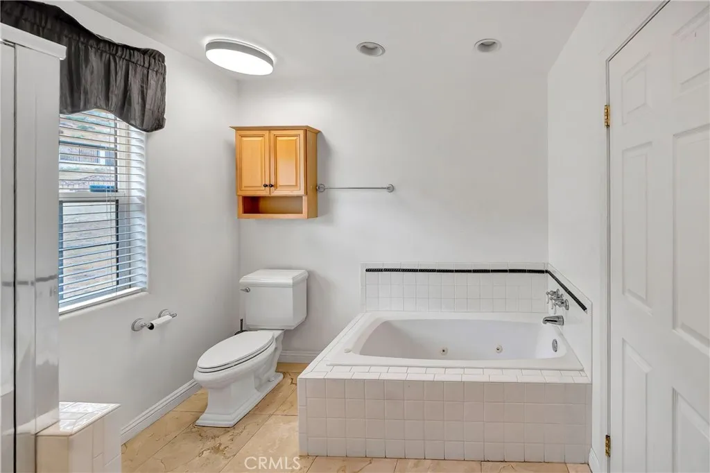 Additional image 143 of 345 Lakeview Dr, Palmdale, CA 93551