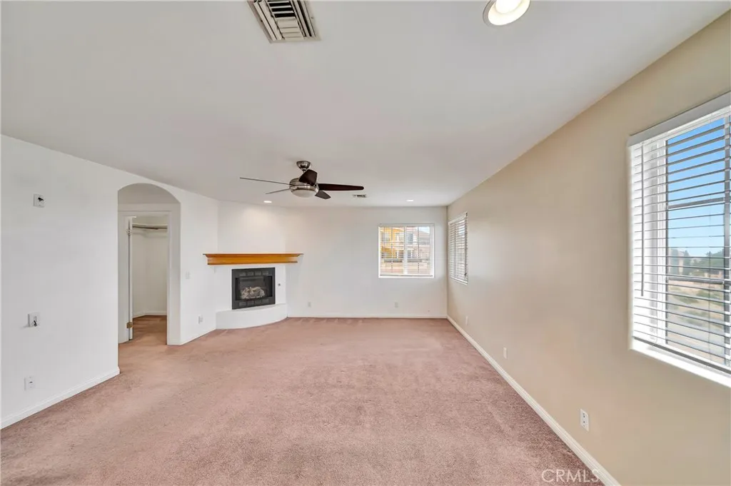 Additional image 44 of 345 Lakeview Dr, Palmdale, CA 93551