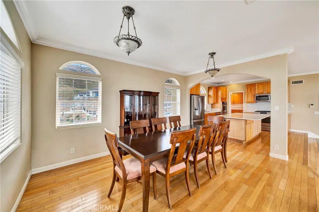 Additional image 103 of 345 Lakeview Dr, Palmdale, CA 93551