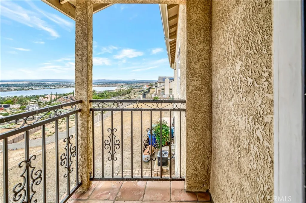 Additional image 133 of 345 Lakeview Dr, Palmdale, CA 93551
