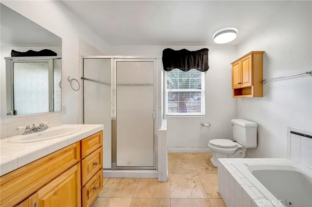 Additional image 70 of 345 Lakeview Dr, Palmdale, CA 93551
