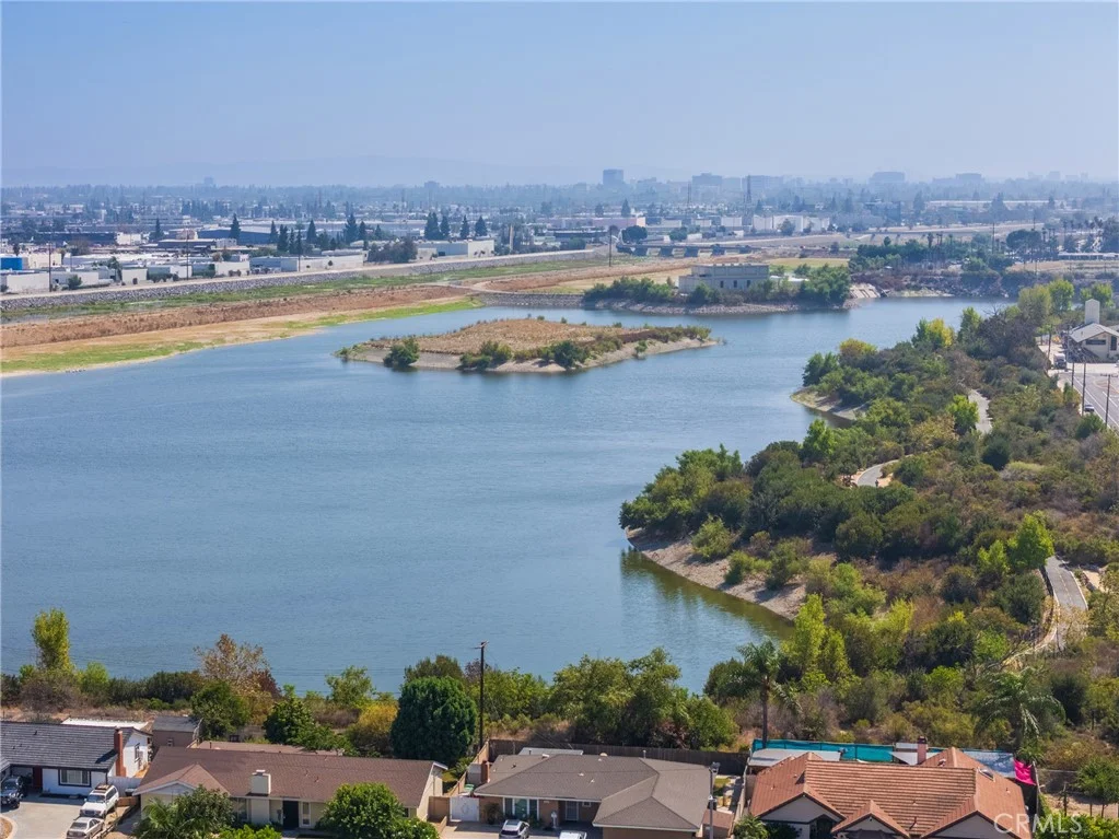 2741 E Viking Ave, Anaheim, CA 92806