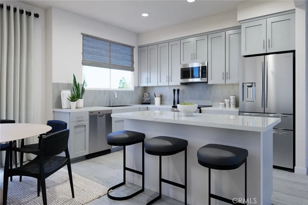 Additional image 4 of 427 S Eleanor Street, Pomona, CA 91766