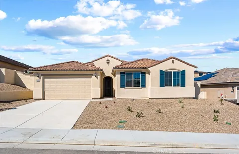 4200 Larchwood Lane, Lake Elsinore, CA 92530 - MLS#: IV25058538