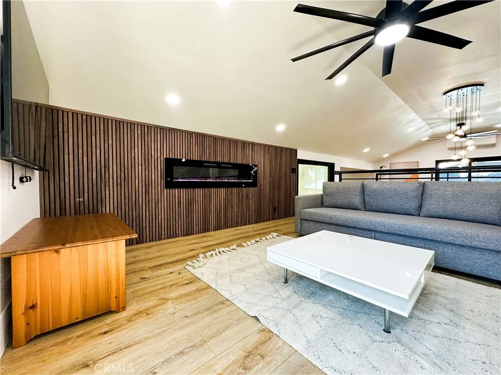 Additional image 29 of 715 N Zeyn St, Anaheim, CA 92805